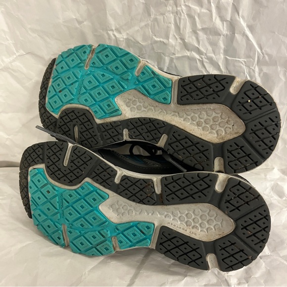 New Balance 470 Womens size 8 gray/ Green Running Shoes Lace Up. - Picture 7 of 7